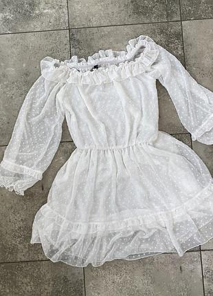 Ніжна сукня