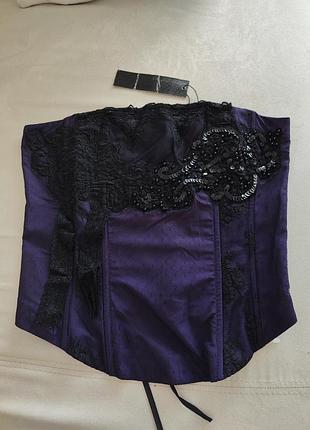 Брендовый корсет с кружевом