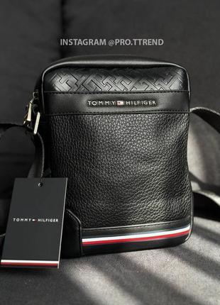 Черная мужская сумка мессенджер Tommy hilfiger