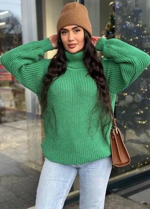 Вязаный свитер