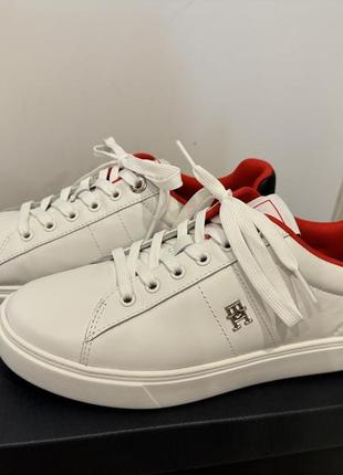 Tommy hilfiger женские кожаные кроссовки
