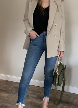 Піджак zara
розмір м