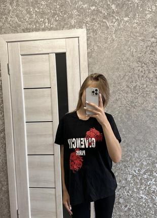 Футболка givenchy размер l