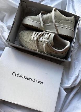 Calvin klein women's alondra casual platform lace-up sneakers замшеві кросівки