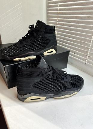 Кроссовки баскетбольные редуте коллекционные jordan elevation 23 оригинал размер 45 29 см