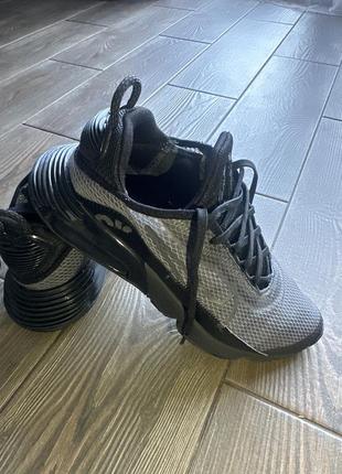 Кроссовки nike