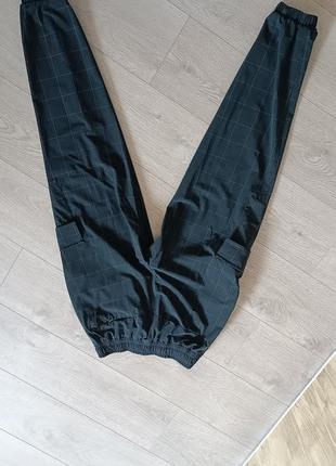 Легкие брюки staff