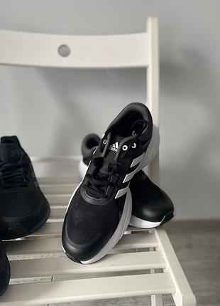 Спортивная обувь adidas response gw6646 черный