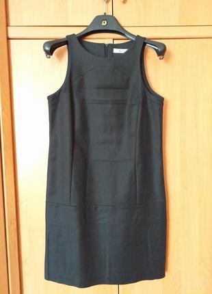 Guess by marciano черное короткое платье без рукавов