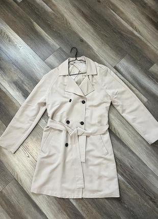 Тренч бежевий