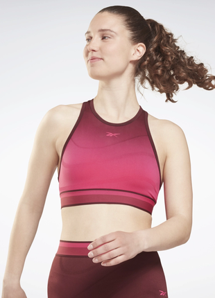 Оригинальный женский спортивный бра-топ reebok ubf seamless gt3141