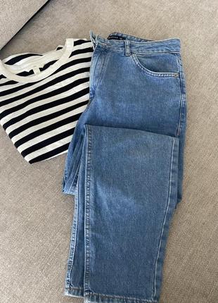 Джинси mom