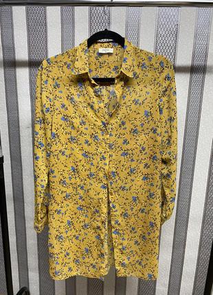 Рубашка в квітах