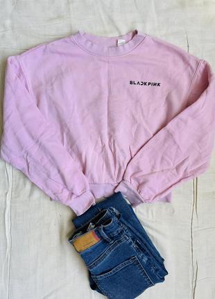 Толстовка с принтом blackpink розовая h&m свитшот розовый коллекция pull h&m x blackpink