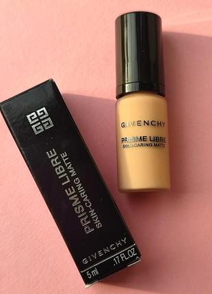 Тональна основа givenchy prisme libre skin-caring matte foundation 5 ml