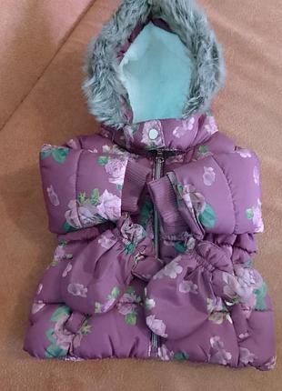 Курточка на девочку от 0 до 3 месяцев