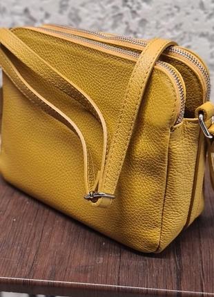 Кожаная женская сумка италия