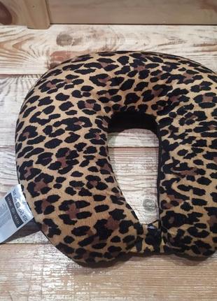 Подушка для дороги та відпочинку