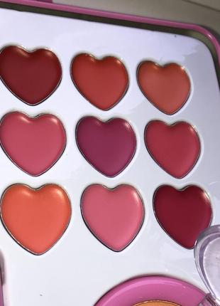 Декоративна косметика в металевому кейсі дитячий набір для макіяжу подарунковий б'юті...