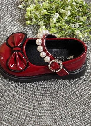 Лакированные туфли для девочек necklace бордовые4 фото
