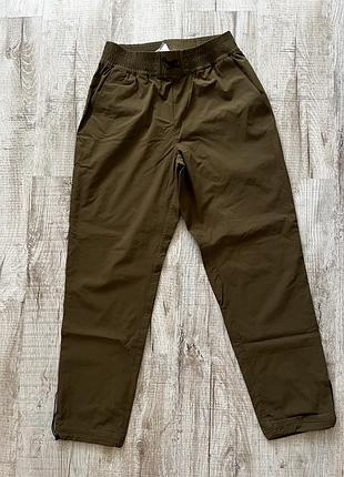 Штани staff.