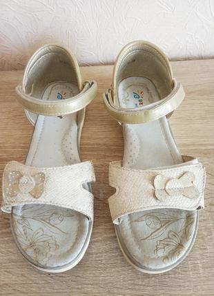 Босоніжки 36 р-р