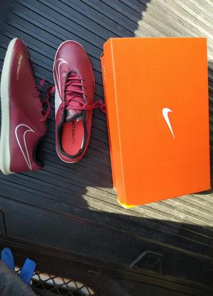 Снижка! последний размер.продам новые nike phantom 40