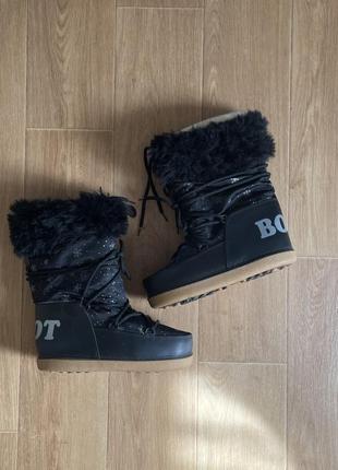 Зимние сапоги moon boot