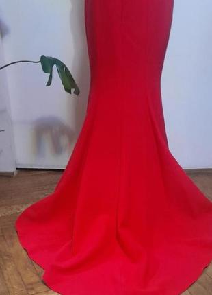 Нарядное вечернее платье