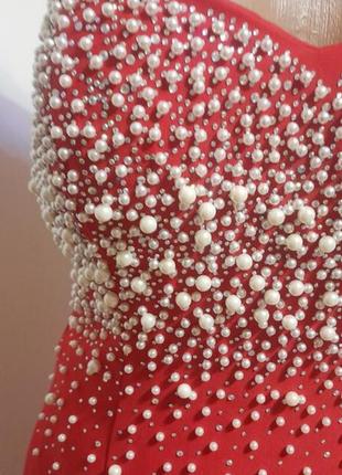Нарядное вечернее платье