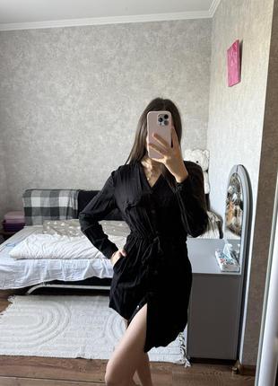 Платье с поясом