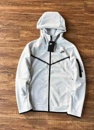 Nike tech fleece