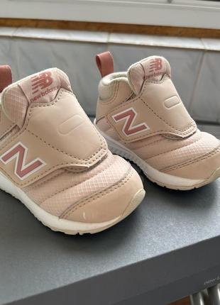 Оригинальные детские кроссовки new balance
