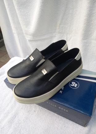 Шкіряні туфлі,  мокасини