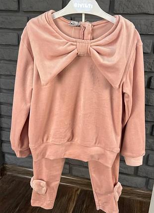 Дитячий костюм для дівчаток велюр turkey пудра, 4-5 років 104-110 см пакунок малюка