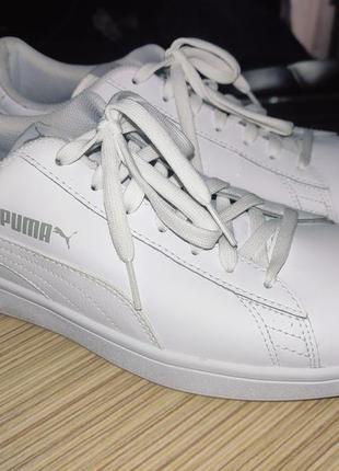 Шикарные белые кроссовки puma как новые1 фото