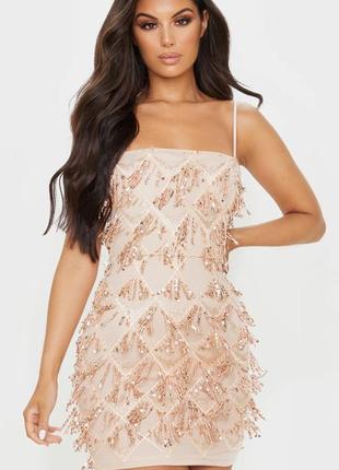 Платье с пайетками prettylittlething