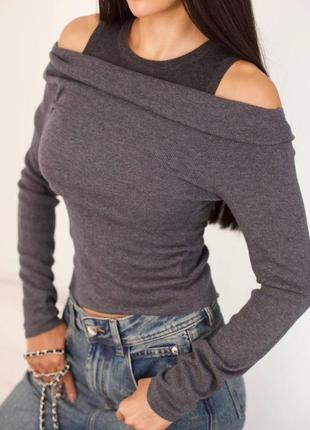 Лонгслив комби с опущенными плечами брендовый