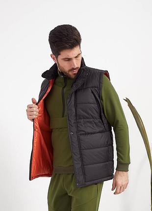 Желетка мужская.
качественный пошив.