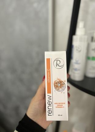 Поживний крем з вітаміном с для обличчя - renew vitamin c age reverse cream