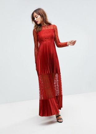 Вечернее платье с плиссе по низу и кружевом от asos