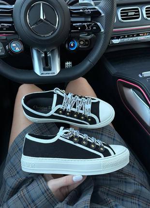 Крутые женские кроссовки топ📝