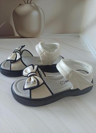 Босоніжки 2