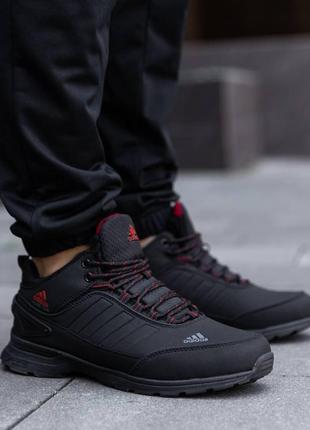 Кросівки чоловічі adidas gore-tex чорні адідас гортекс з нубуку тепле взуття з хутром для спорту на осінь