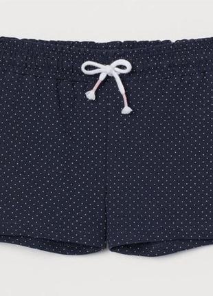 Шорти на дівчинку
