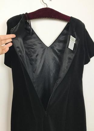 Вінтажна чорна оксамитова сукня laura ashley з вишивкою стрічкою вінтаж5 фото