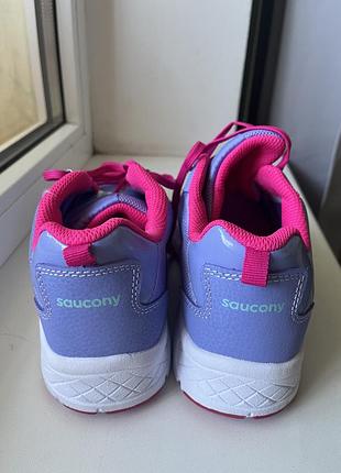 Saucony кросівки жіночі4 фото