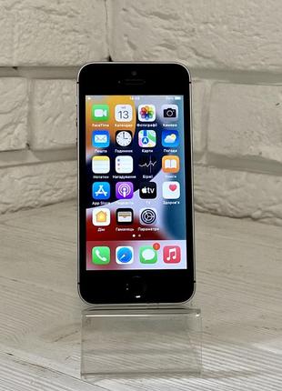 Apple iphone se 1st generation 32gb space gray neverlock