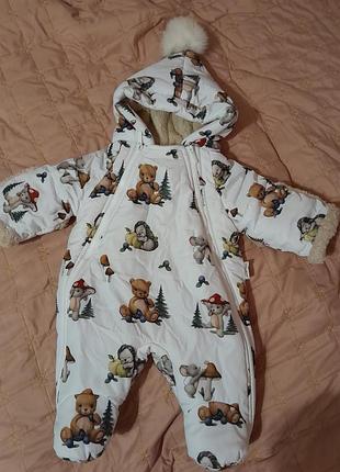 Зимовий комбінезон  розмір 0-4 міс.