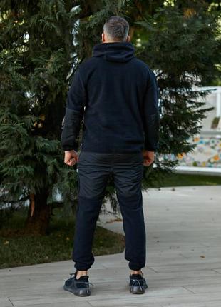 Мужской костюм